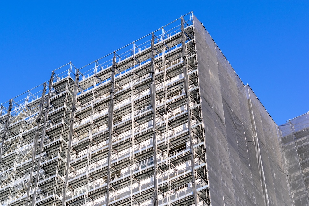 工事中のマンション