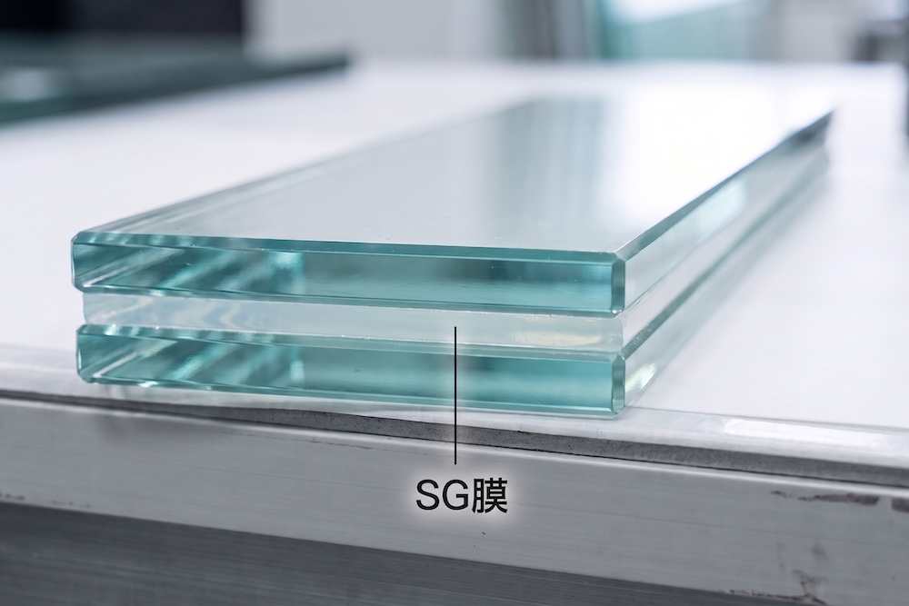 sg（中間膜）